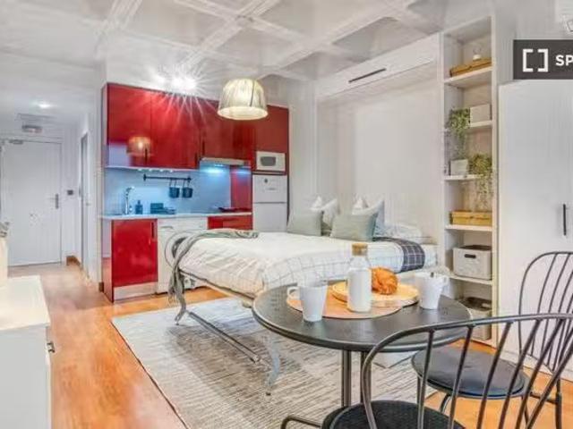 Estudio en alquiler en Simancas, Madrid