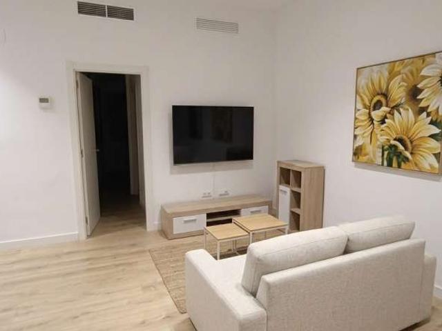 Estudio en alquiler en Triana, Sevilla