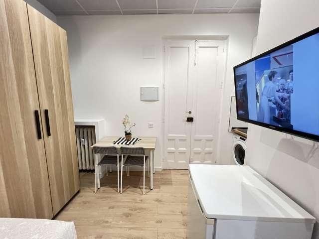 Estudio en alquiler en Universidad, Madrid