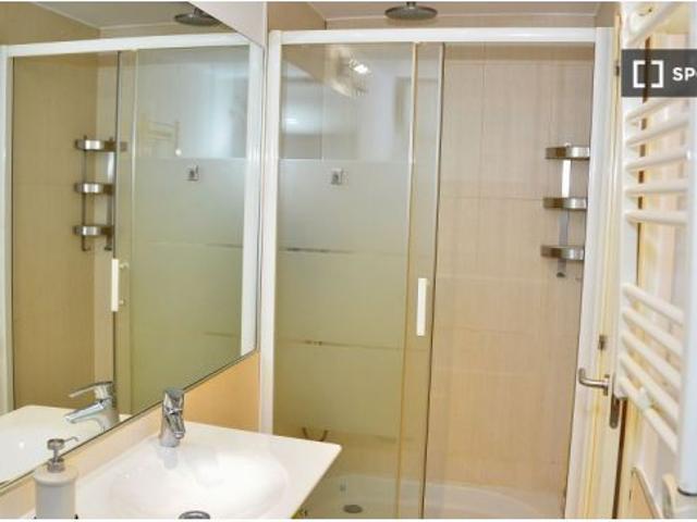 Estudio en alquiler en Valdefuentes, Madrid