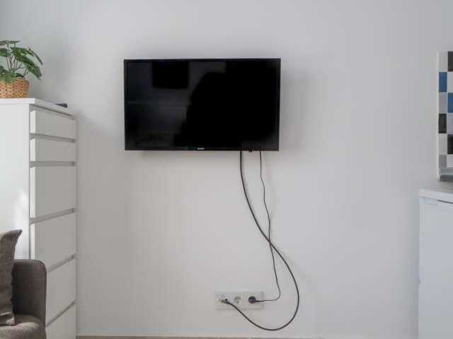 Estudio en alquiler en Valdezarza, Madrid