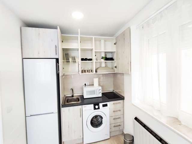 Estudio en alquiler en Valverde, Madrid