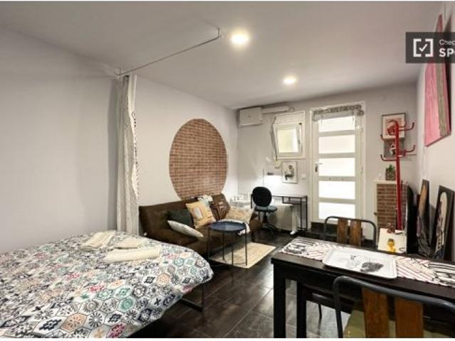 Estudio en alquiler en Vila de Gràcia, gastos incluidos