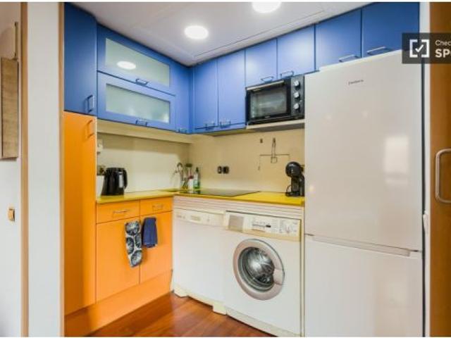 Estudio en alquiler en Vila de Gràcia, gastos incluidos