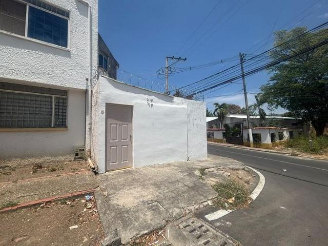 Estudio en arriendo en Girardot