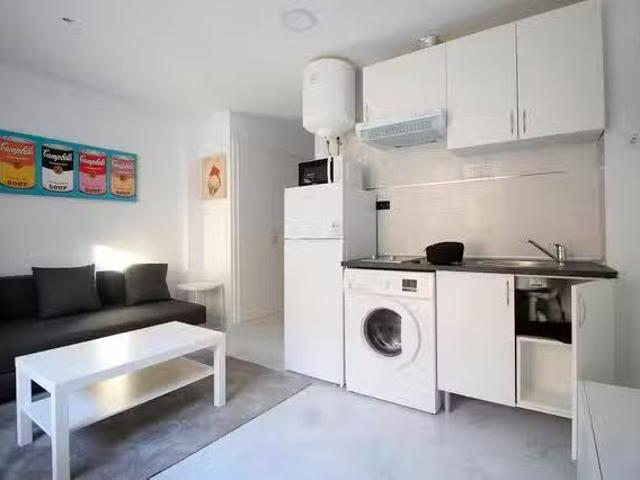 Estudio en Calle de Ramón Luján, Moscardó