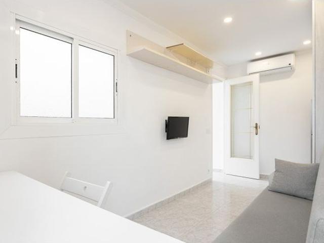 Estudio en Les Corts