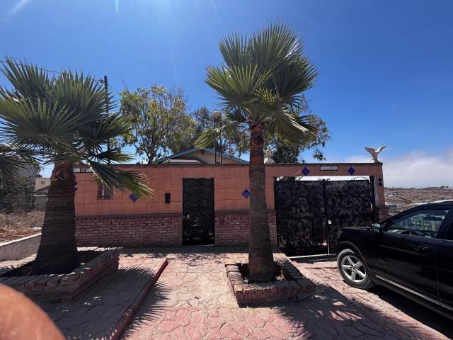 Estudio en Renta en Aztlán, Rosarito | Cómodo, Accesible y Planta Baja