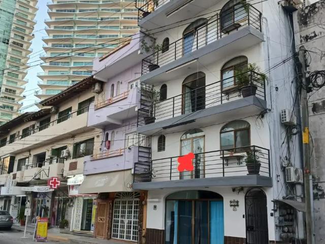 Estudio en renta en la Zona Hotelera Norte de Puerto Vallarta a solo una cuadra de la playa