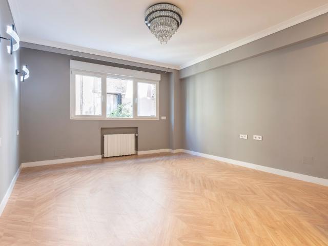 Estudio en venta. MADRID