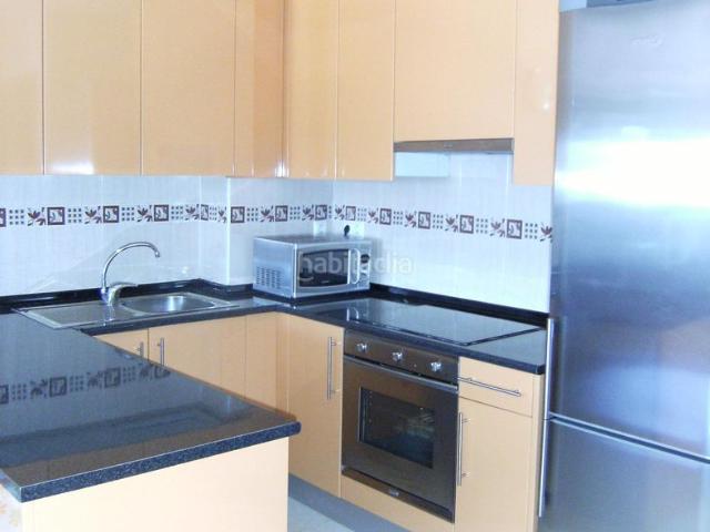 Estudio en venta en Burjassot, Zona Concordia. Vivienda con plaza de Garaje en las Facultades. Estudios.