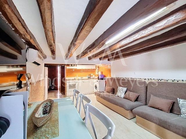 Estudio en venta en Baleares Ibiza, Dalt Vila La Marina. SE VENDE ESTUDIO EN LA MARINA DE IBIZA OPORTUNIDAD DE INVERSION!. Estudios.