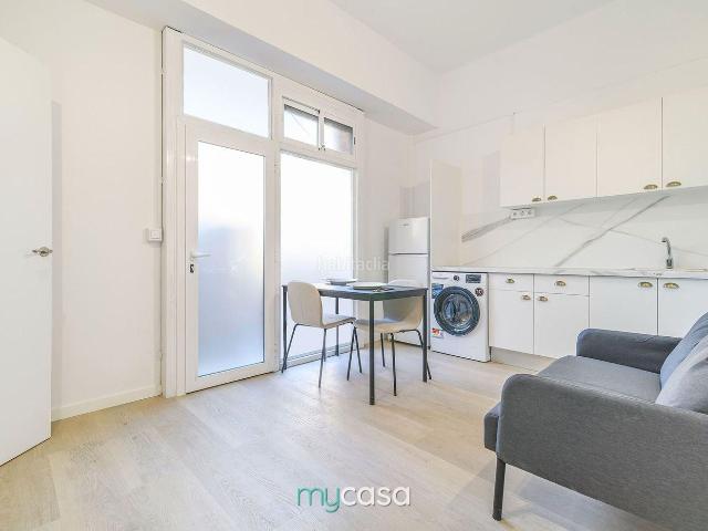 Estudio en venta en Barberà del Vallès, Barri Antic. ¡OPORTUNIDAD PARA INVERSORES! DOS UNIDADES REFORMADAS EN BARBERÀ DEL VALLÈS POR 130.000. Estudios Barberà del.