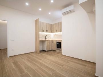 Estudio en venta en Barcelona, Congrés Indians. Estudio en venta. Estudios.
