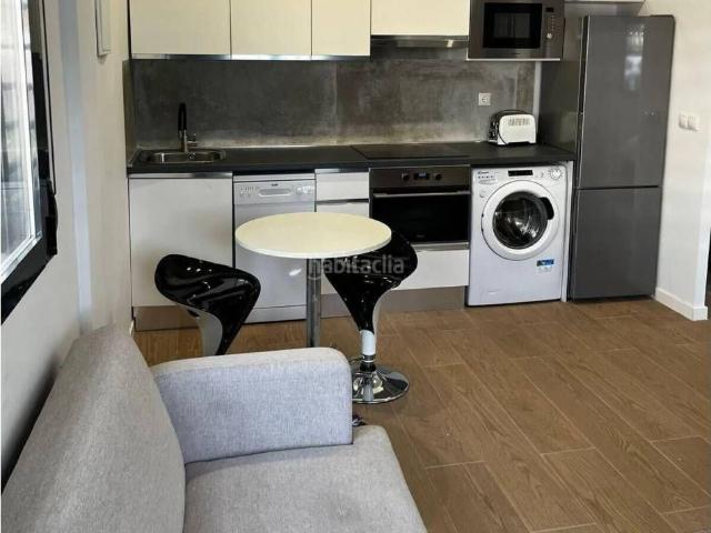 Estudio en venta en Barcelona, El Coll. OPORTUNIDA INVERSIÓN ESTUDIO!. Estudios.