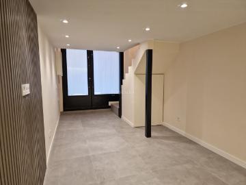 Estudio en venta en Barcelona, Raval. estrena este coqueto estudio en Ciutad Vella. Estudios.