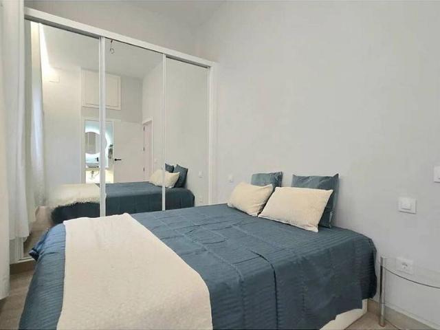 Estudio en venta en calle De Batet, Barcelona, de 65 m² por 115.000