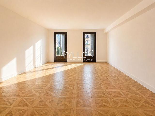 Estudio en venta en calle De Josep Anselm Clavé, Barcelona, de 50 m² por 396.000