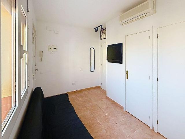 Estudio en venta en calle De Provençavillarroel, Barcelona, de 24 m² por 265.000