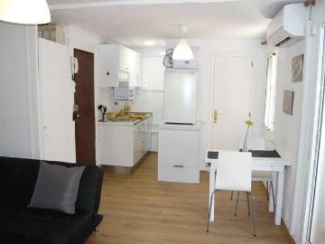 Estudio en venta en calle De Vinaròs, Barcelona, de 35 m² por 220.000