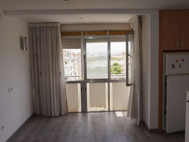 Estudio en venta en calle Joaquim Serra, Vila Seca, de 25 m² por 101.000
