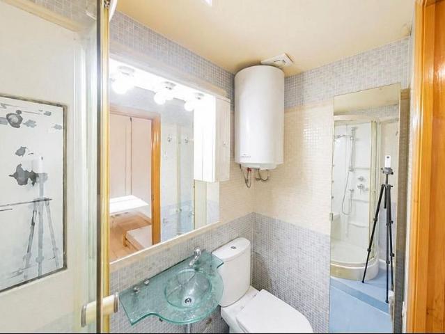 Estudio en venta en carretera D'esplugues, Cornellà de Llobregat, de 25 m² por 82.000