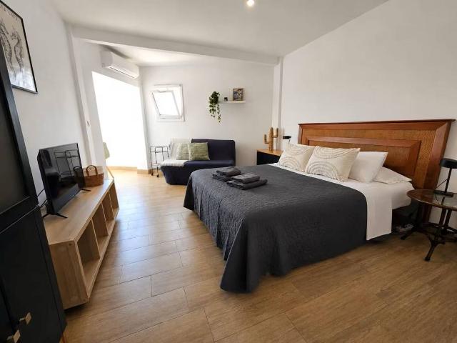 Estudio en Venta en El Faro de Calaburra Chaparral