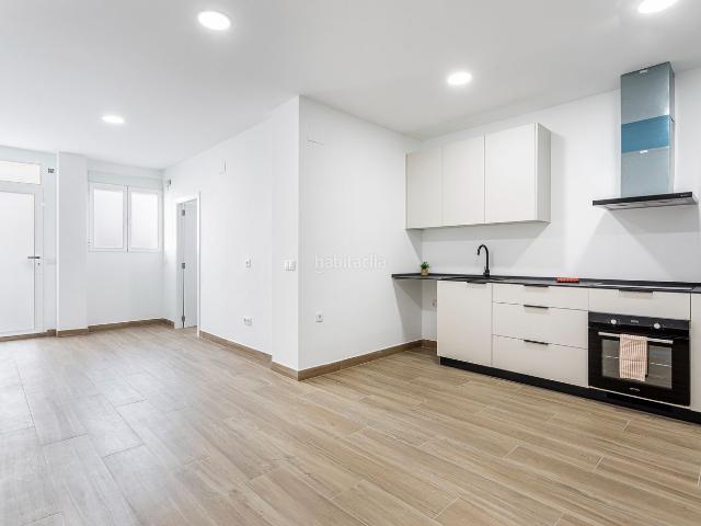 Estudio en venta en Riba roja de Túria. Piso en venta en Ribaroja de Túria con 2 habitaciones, en planta baja, València. Estudios Riba roja de.