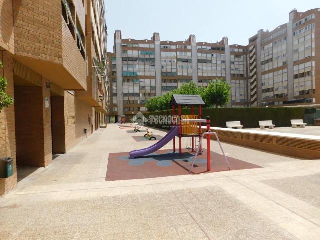 Estudio en venta en Zaragoza, Parque de los Cineastas. Piso en venta en Zaragoza. Estudios.
