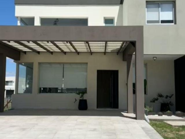 Casa en LOS ROBLES 5901 BARRIO PRIVADO TERRALAGOS. CANNING