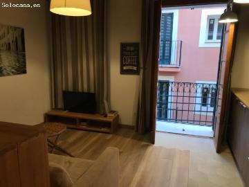 ESTUDIO JUNTO A PLAZA DE CORT