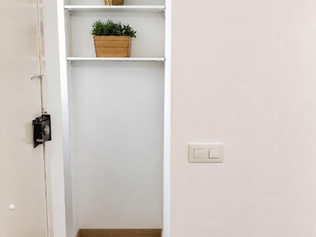 ESTUDIO REFORMADO CON CÉDULA EN POBLE SEC | IDEAL INVERSIÓN