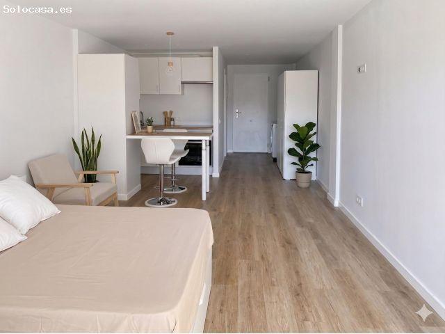Estudio reformado con terraza privada en azotea en Paguera, Mallorca