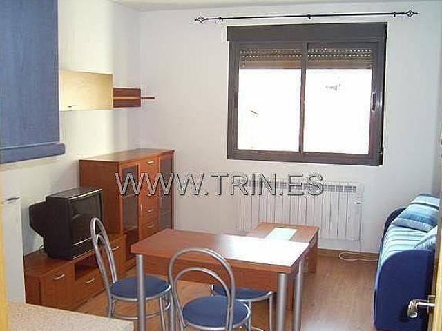 Estudio seminuevo amueblado