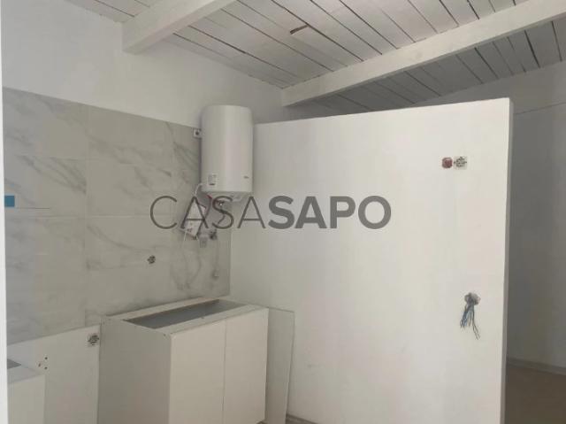 Estúdio T0 para alugar em Olhão