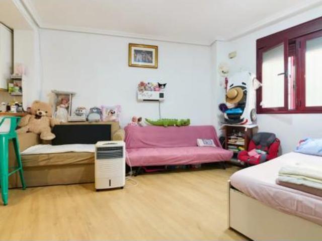 Estudio Venta Madrid Capital, Moscardó