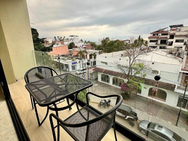 Estudio XL en el centro de Vallarta – Nuevo, espacioso y con un estilo de vida caminable