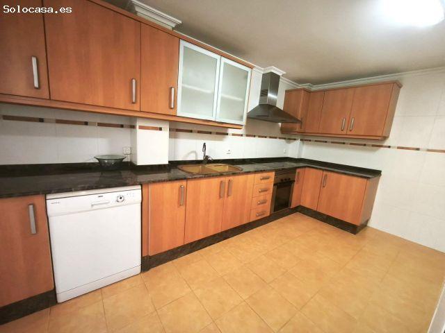 ESTUPENDO ADOSADO EN NOVETLE A LA VENTA