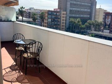 Estupendo apartamento de 1 dormitorio en edificio seminuevo en el centro de Puerto de la Cruz