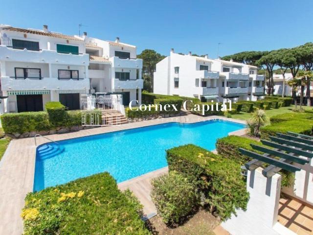 Estupendo apartamento de 2 habitaciones, ubicado en un compl. 62m² De sa Riera