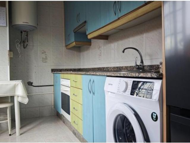 Estupendo apartamento en Padrón, listo para entrar a vivir