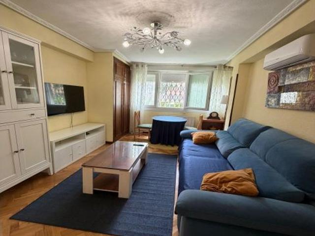 Estupendo PISO de DOS DORMITORIOS en BARRIO DE LA CONCEPCIÓN