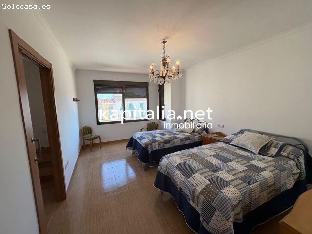 ESTUPENDO PISO DUPLEX CENTRICO A LA VENTA EN ENGUERA