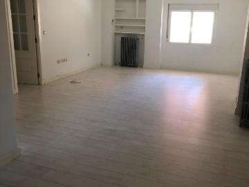 ESTUPENDO PISO EN ALQUILER DE 4 DORMITORIOS
