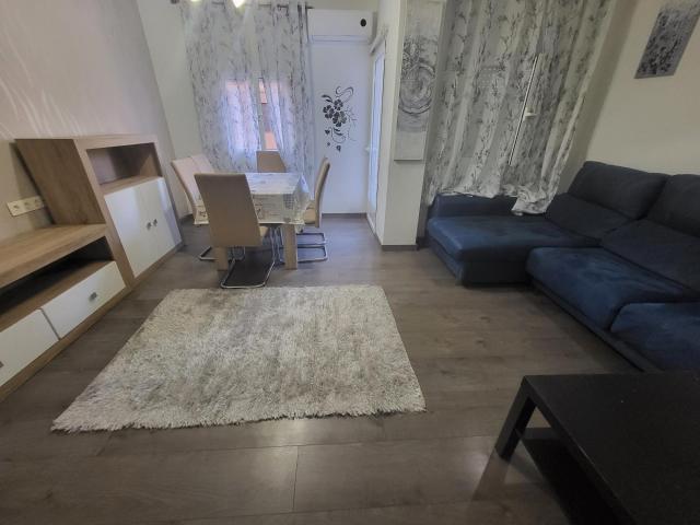 ESTUPENDO PISO PARA LARGA TEMPORADA EN CALLE MURCIA