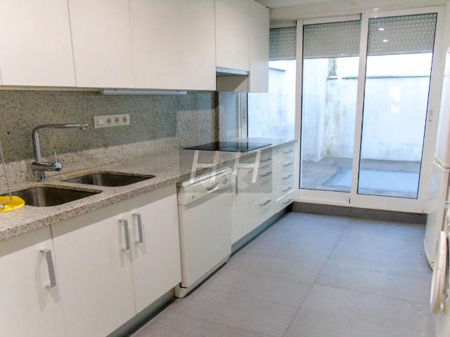 Estupenda casa en Blasco Ibáñez. / HH Asesores, Inmobiliaria en Burjassot/