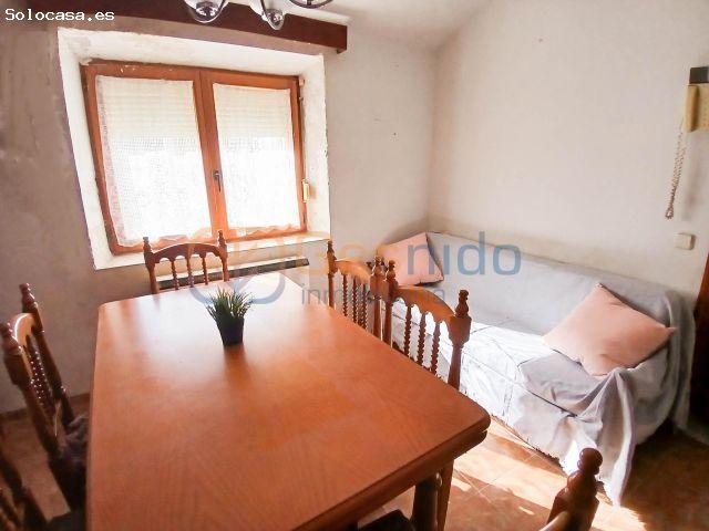 ESTUPENDA CASA en NAVAFRIA SEGOVIA con AMPLIA PARCELA