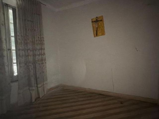 ESTUPENDA CASA PARA REFORMAR EN CABEZUELA SEGOVIA