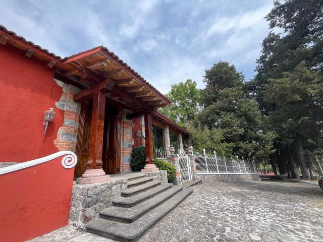 ESTUPENDA PROPIEDAD EN VILLA VICTORIA ESTADO DE MEXICO