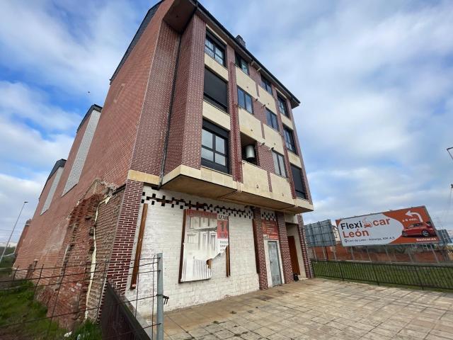 ESTUPENDA VIVIENDA EN TROBAJO DEL CERECEDO